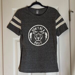 Don’t be a bully Gray T-Shirt